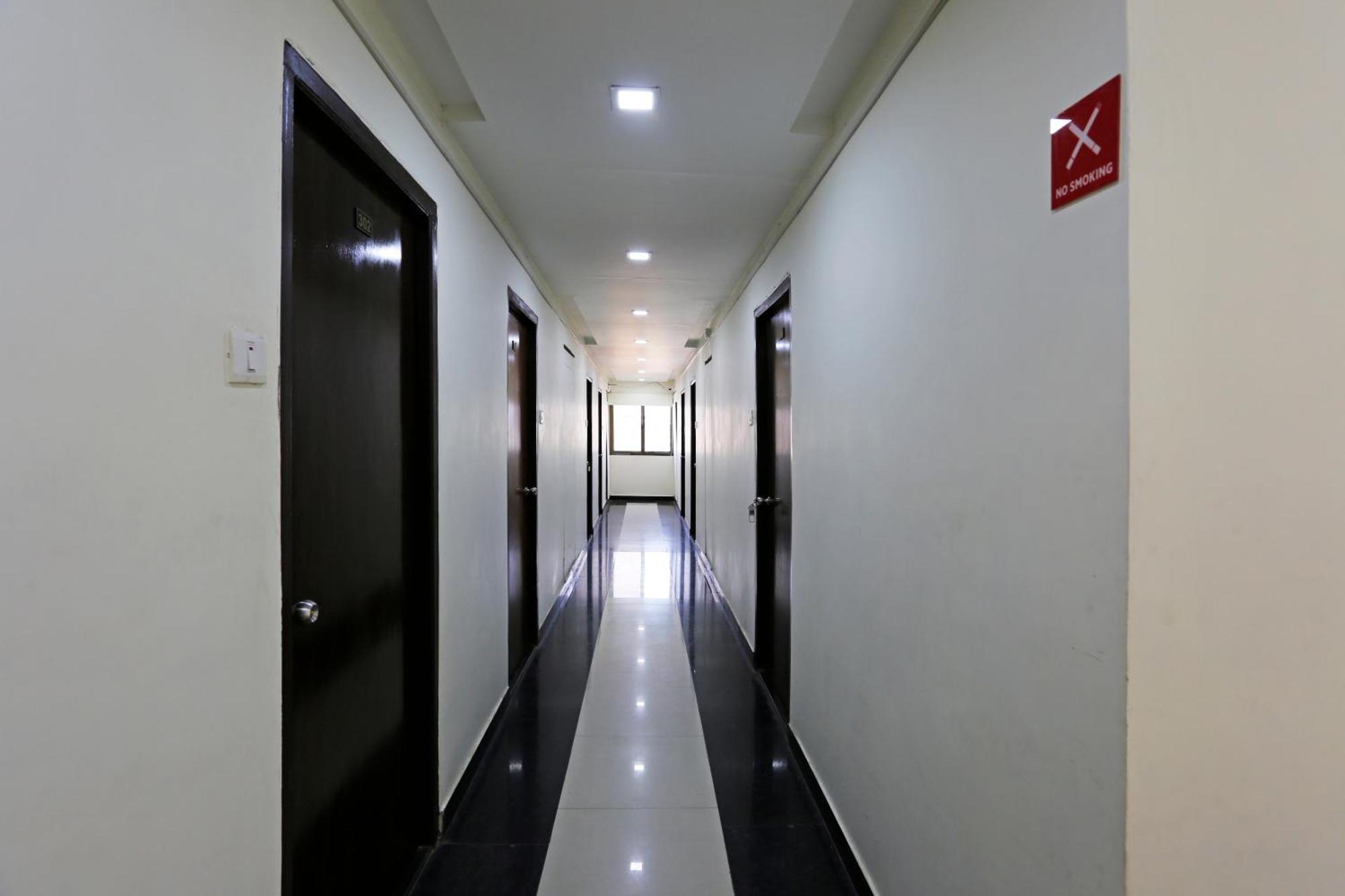 Hotel O Golden Wings Udaipur Exterior foto